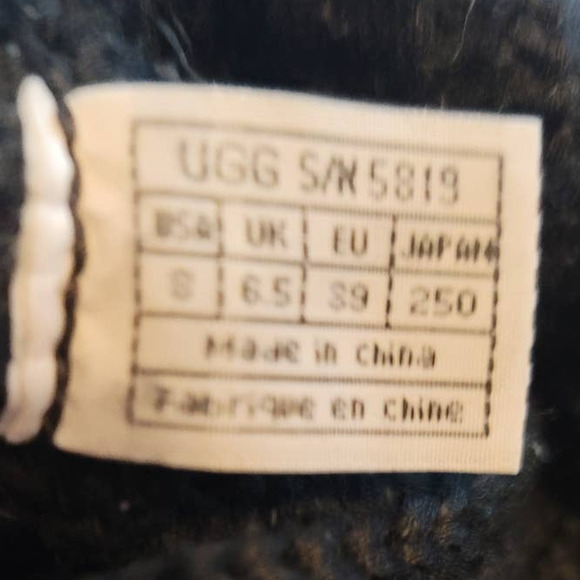 UGG Cardy Black 3 Button High Low Winter Warm Women's Boots 8 - Picture 9 of 10